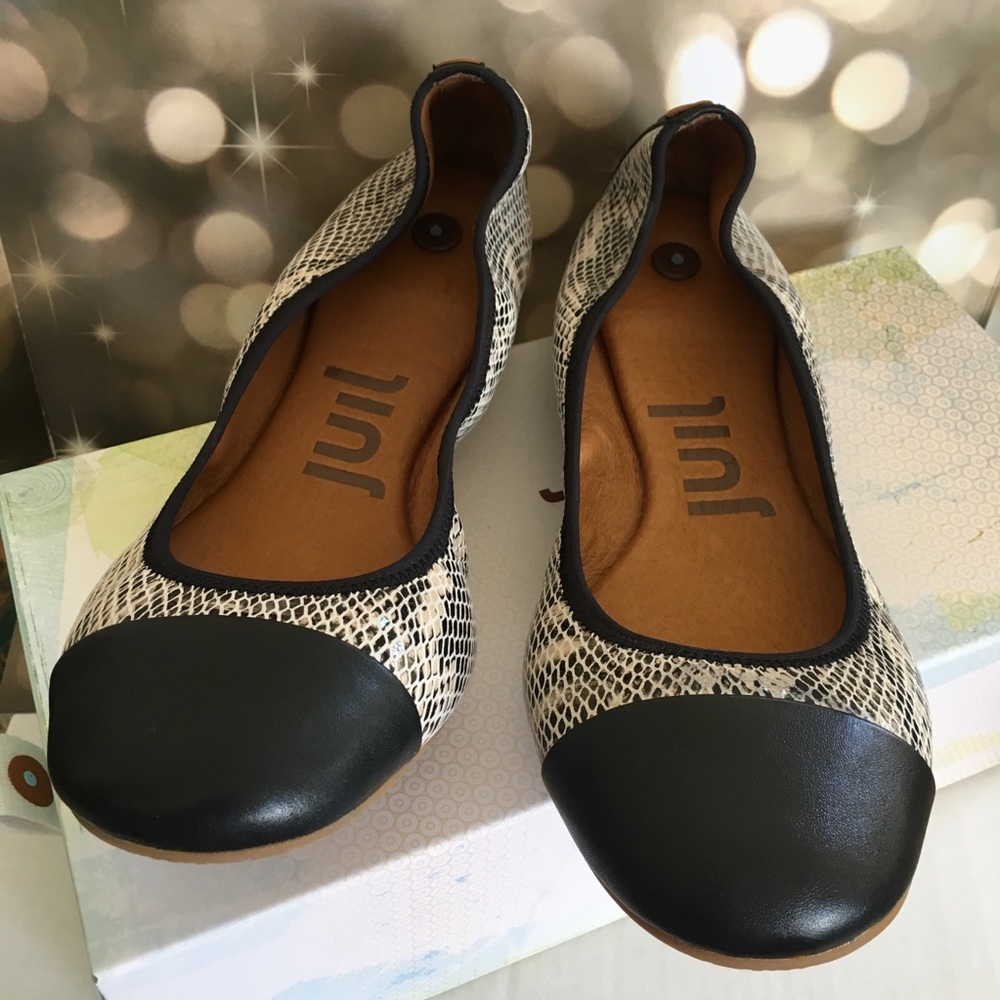 Juil Ballet Flats - Grey Snake